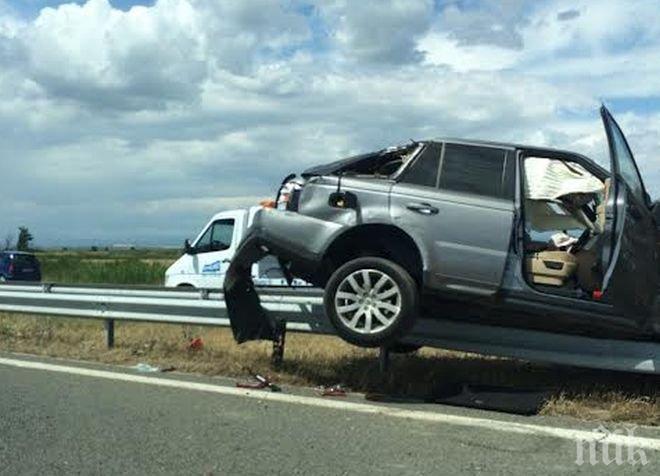 Двама са ранени при верижното меле на „Тракия”
