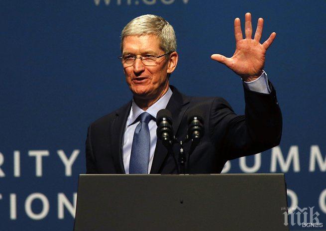 Прахосничество! Епъл харчат 700 000 долара годишно за охраната на Тим Кук