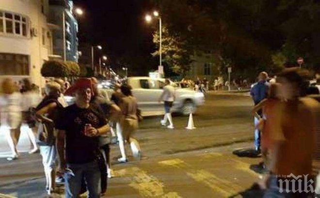 Гневни бургазлии: Градът остана без таксита след шоуто на Роби Уилямс
