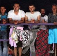 Полицията в Австрия залови 80 нелегални имигранти, натовартени в камион 