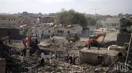 самоубийствен атентат афганистан души бяха убити