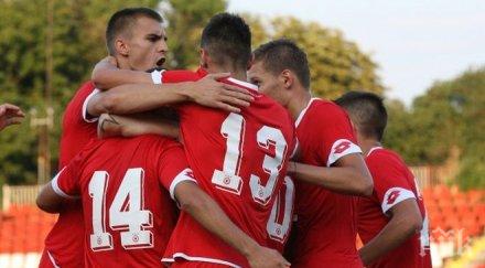 вижте стартовите състави цска струмска слава