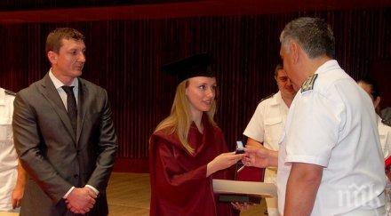 206 студенти випуск 2015 ввму вапцаров получиха дипломи