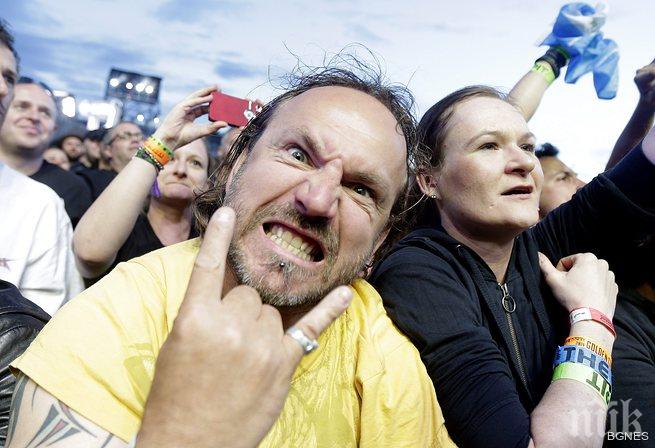 Жена ще замести китариста на Evanescence