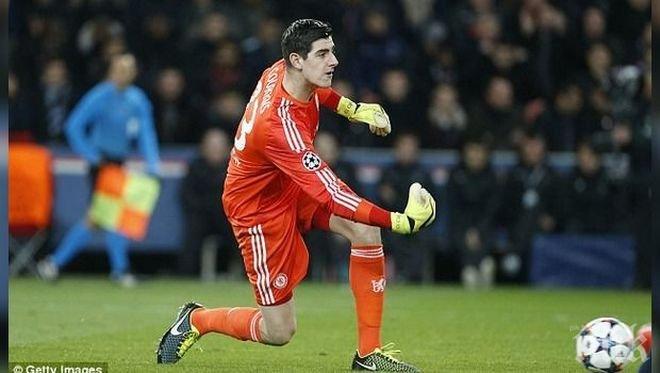 Тибо Куртоа се извини на Челси за червения картон