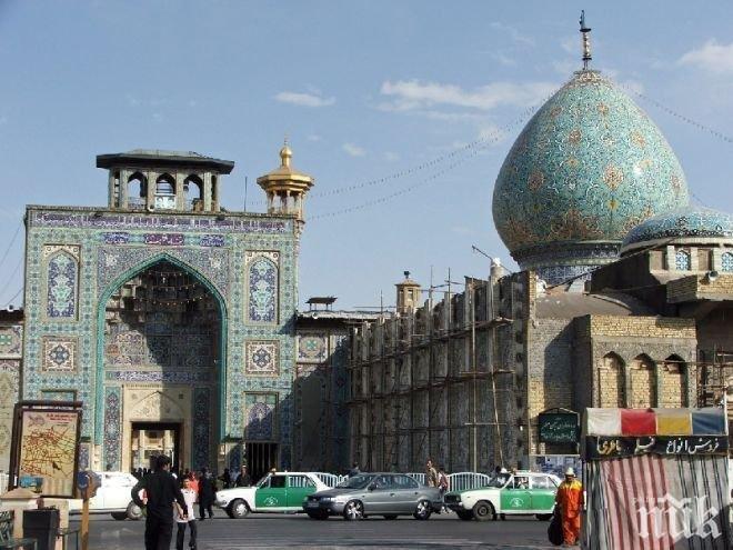 Иран предупреди гражданите си да не пътуват до съседна Турция