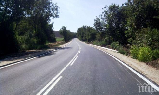 Внимание шофьори! Кметове на петрички села ще блокират пътя за Македония!