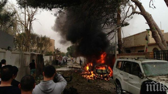 Бомба избухна в Турция! Четирима полицаи са загинали
