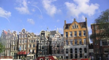 холандската полиция търси изчезнала млада българка