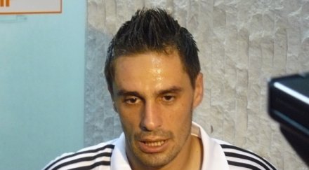 босненец връща литекс трети път