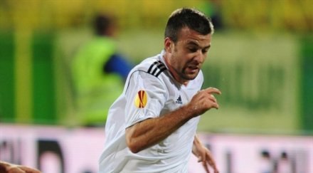 лудогорец представи един нов чака колумбиец турция