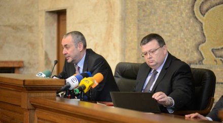 борис велчев цацаров повтаряй грешките