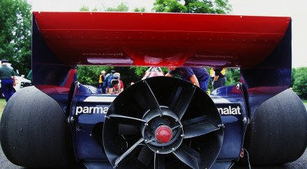 брабам спечели съдебната битка името