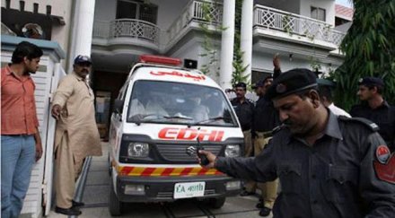 110 загинали камикадзе пакистан