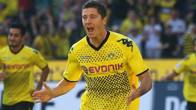 Нагли апаши обраха дома на Роберт Левандовски