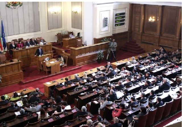 НС прие президентското вето върху закона за инвестициите