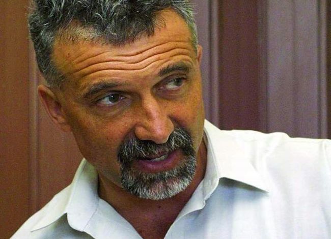 Никога гадател не е познал земетресение!