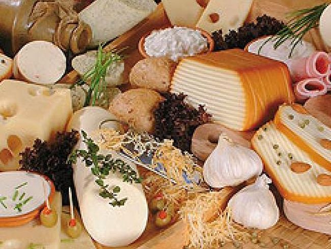 Откриха 60 тона продукти в нерегламентиран склад