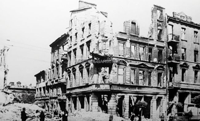България помни страшна бомбардировка на днешната дата