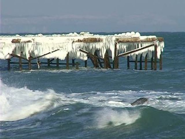 Затвориха пристанище Варна