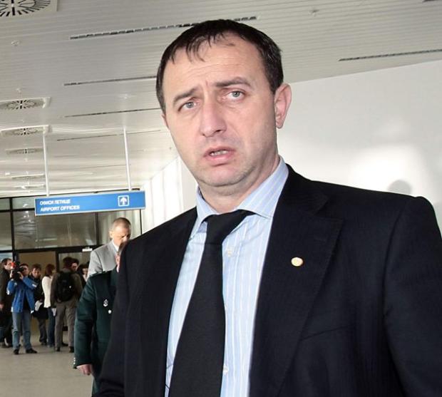 Роман Василев пред ПИК: Акцията в Булсатком не е заради приятелката ми