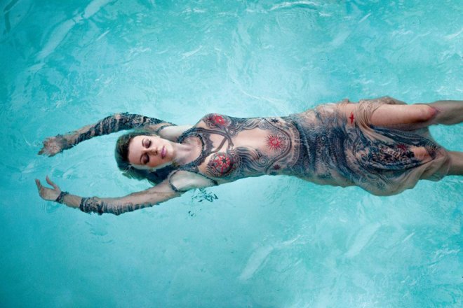 Мерилин Менсън пали българка в ефир