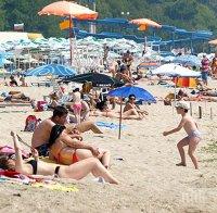 НСИ: Броят на туристите по морето пада