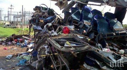 моторист загина жесток удар лек автомобил