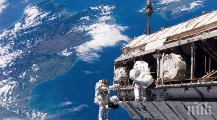 руски космонавти завършиха успешно излизането космоса