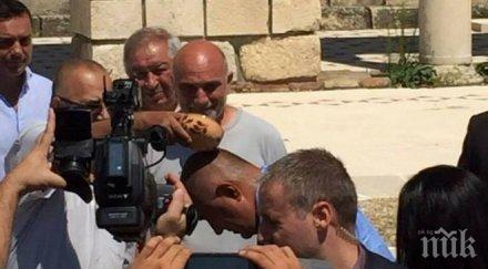 божидар димитров отговори атаката борисов министрите пиха капка свещената вода плиска