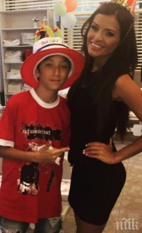 Преслава пя на рождения ден на сина на Софи Маринова