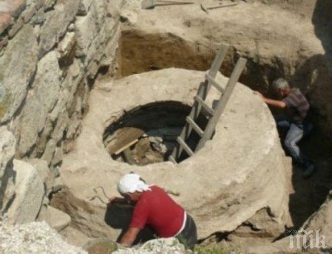 Правят анализ на водата от аязмото в Плиска