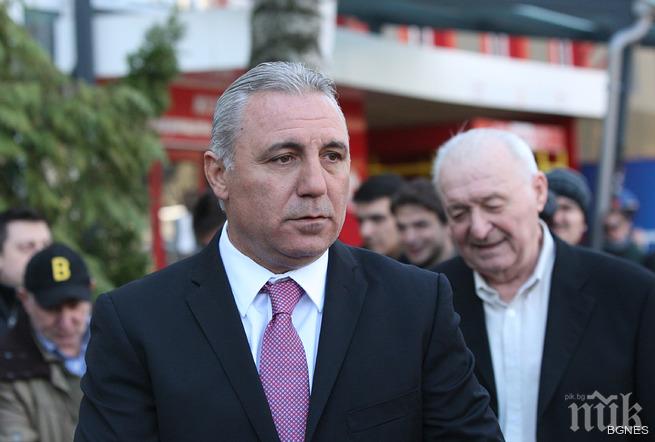 Стоичков: Ван Гаал съсипва Манчестър Юнайтед