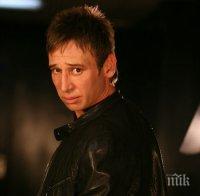 Виктор Калев отказва да влиза в образа на президента