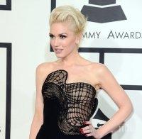 Професионалист! Гуен Стефани се върна на работа след развода