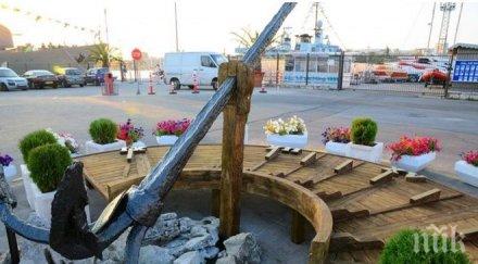 пик слънчев часовник морска гара варна