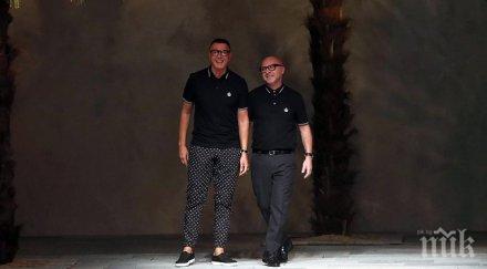 модният корифей габана появи сандали чорапи втрещи маниаците снимка