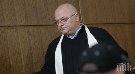 чистката сгс продължава новият шеф поиска уволнението съдия мариян марков