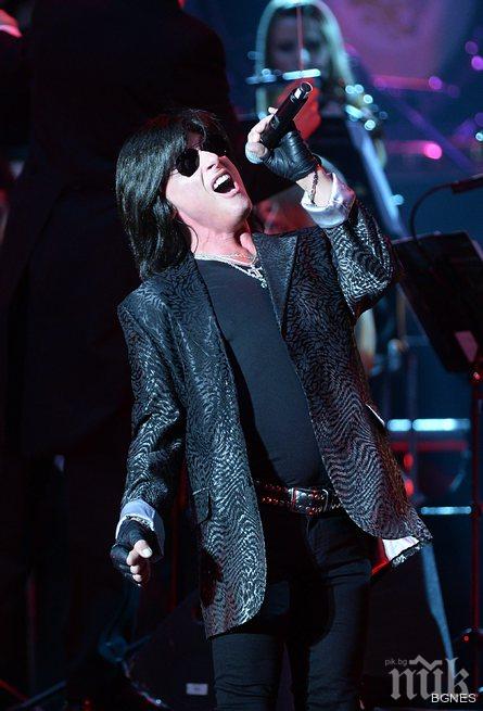 Джо Лин Търнър започва гастроли в Крим, сюрпризира с откровенията си