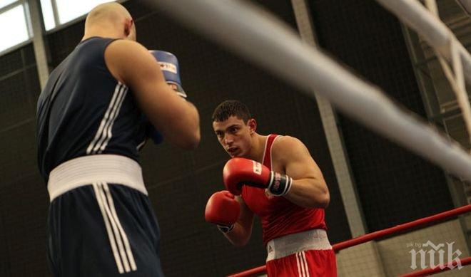 Българин с невероятна победа срещу руски боксьор! Имаме поне бронз