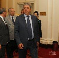 Сметната палата обяви депутатите, излъгали държавата. Хората на Първанов първенци!