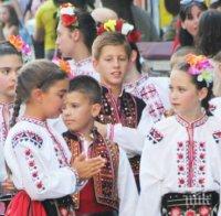 7 открити сцени и дефилета всяка вечер на Международния фолклорен фестивал в Бургас