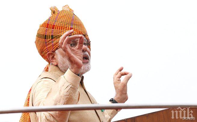 Нарендра Моди: Корупцията е термит, който разяжда Индия