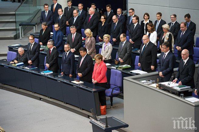 Бундестагът ще решава в сряда за новия спасителен план за Гърция