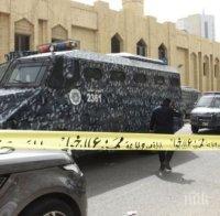 Осем загинали при самоубийствен атентат в Пакистан