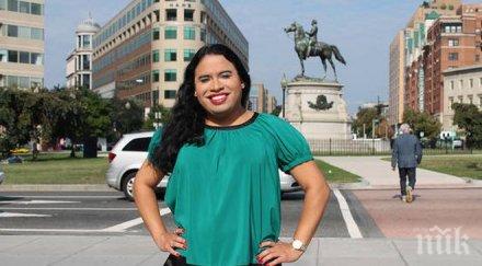 обама назначи първия транссексуален служител белия дом сложи шеф отдел