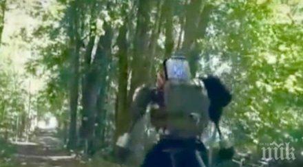 хуманоиден робот направи първите крачки реалния свят видео