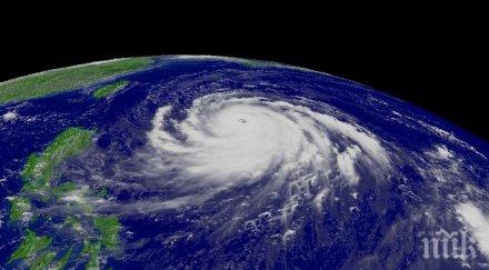 тайфун удари големия остров филипините