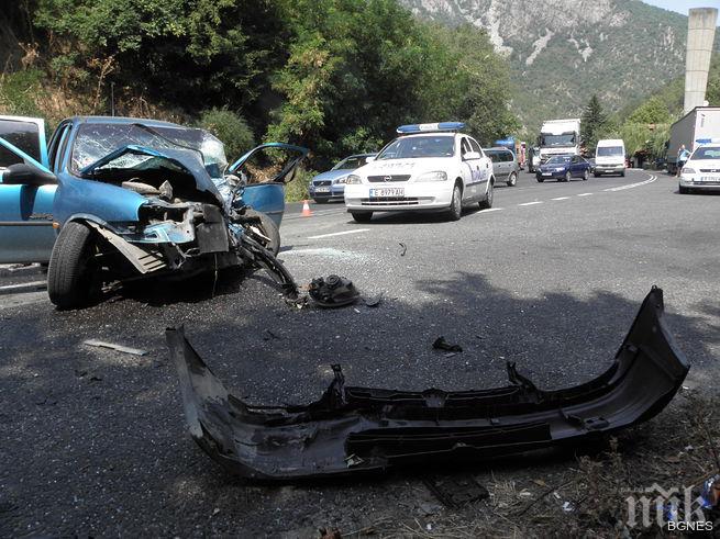 23-ма са загинали при 172 тежки катастрофи само за седмица