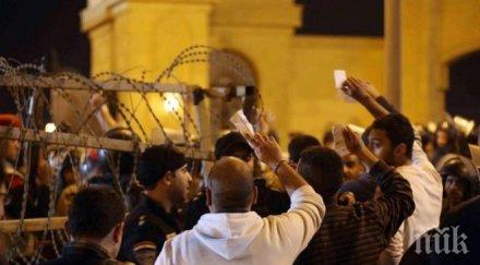 силен взрив сграда полицията кайро